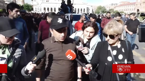 Փաշինյանն արդեն մերժված, ոստիկանների թիկունքում թաքնված ինչ-որ մեկն է. Իշխան Սաղաթելյան (տեսանյութ)